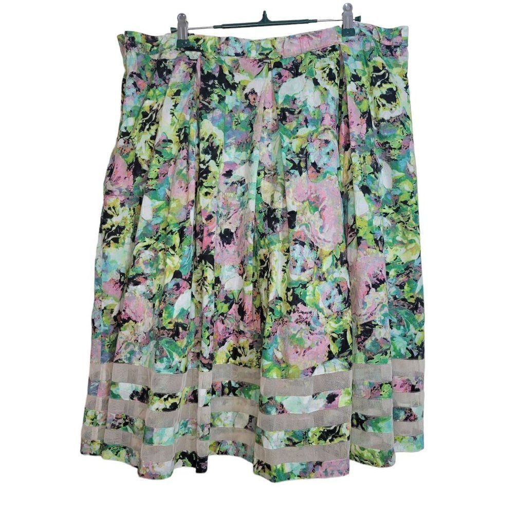 Harper & Liv Floral Skirt (Size 18)